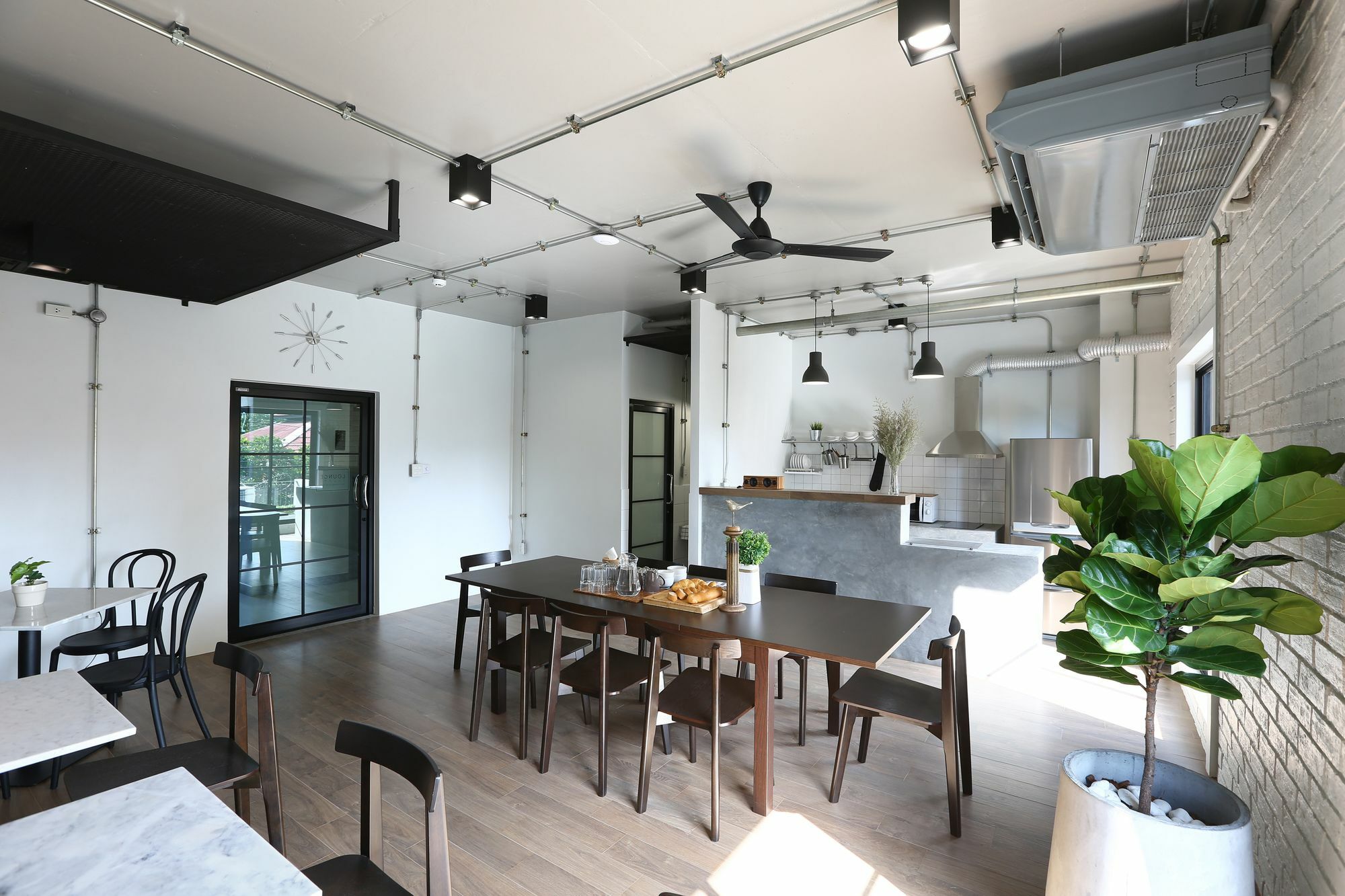 Sukh Serviced Apartment Ban Kho Hong Buitenkant foto